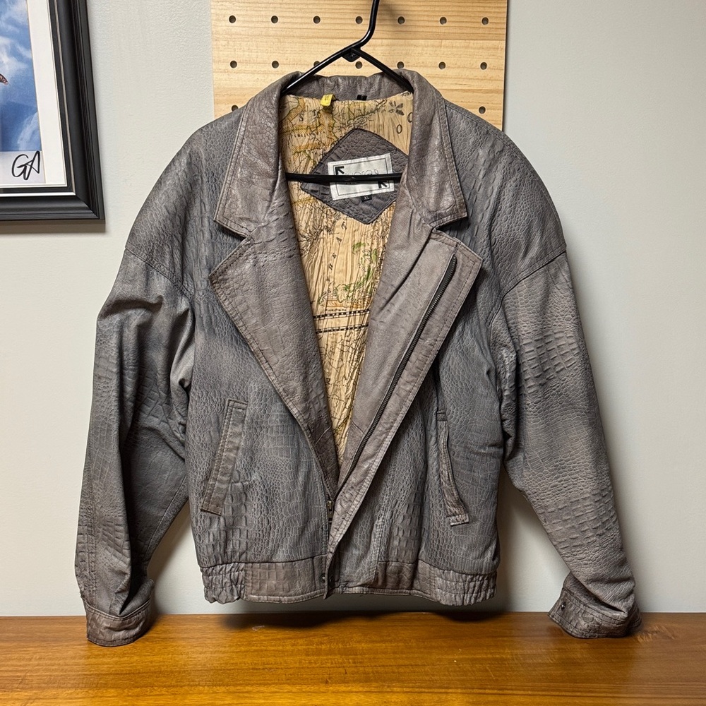 1980s Vintage Mens Leather Jacket - Phase 2